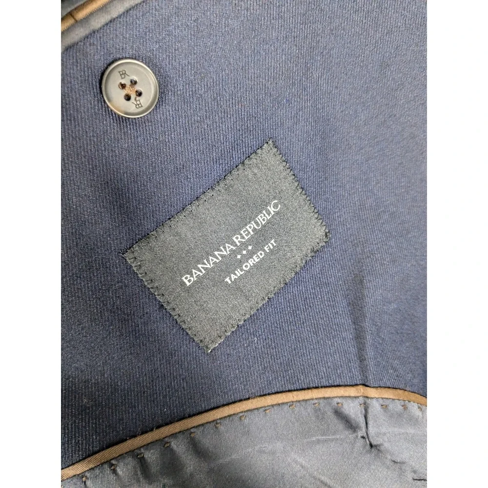 Banana Republic Men's Navy Blue Tailored Fit Wool Blend Suit Blazer Jacket‎ 44L